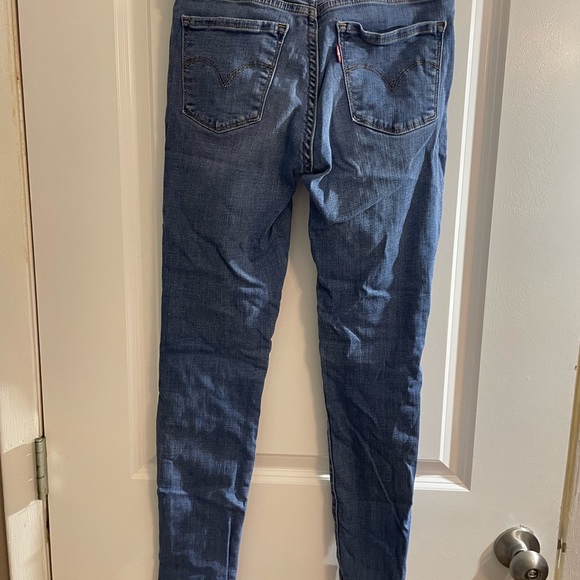 Levi’s 710 Super Skinny Jeans - Picture 3 of 4